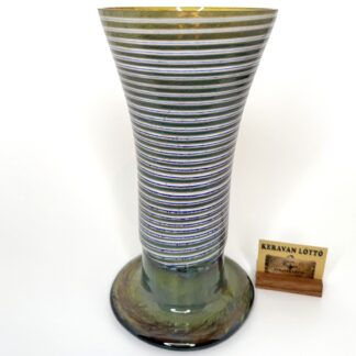 Oiva Toikka | Nuutajärvi Pro Arte | Ranta - art glass | Signature