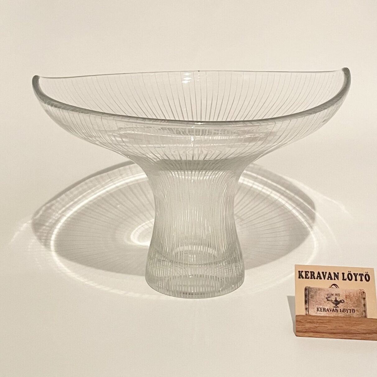 Tapio Wirkkala | Iittala | Art glass 3523 | Signature -57