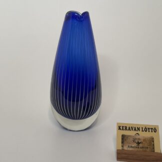 SOLD/MYYTY | Nanny Still | Riihimäen Lasi | Vuokko - art glass | Signature