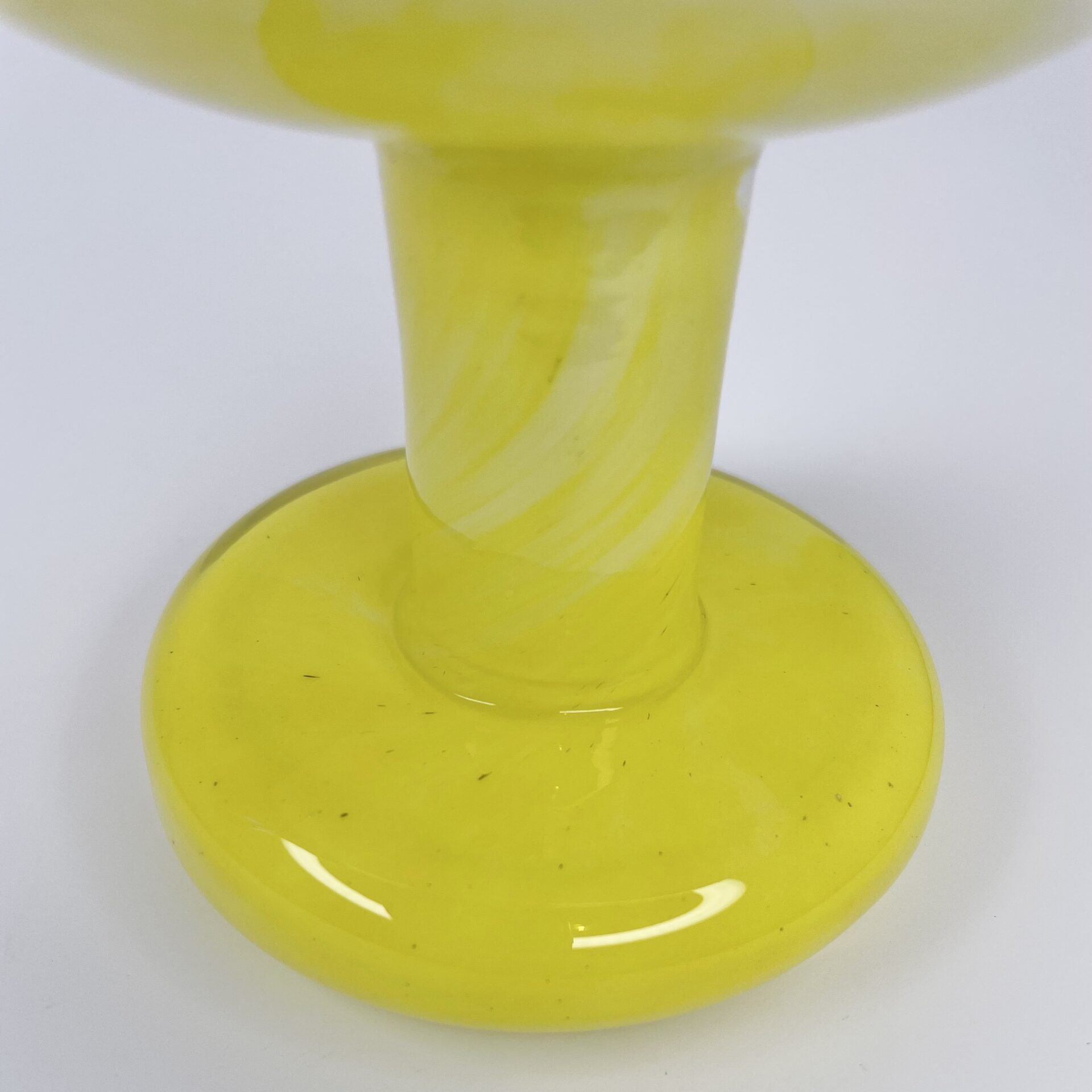 Oiva Toikka | Nuutajärvi | Jalokiwi - glass bird | Signature | Numbered 161/5000 - Image 8