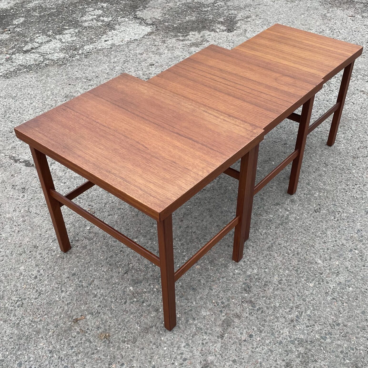 Olof Ottelin | Keravan Puuseppätehdas Oy | Triplex - set of three wooden tables - Image 3