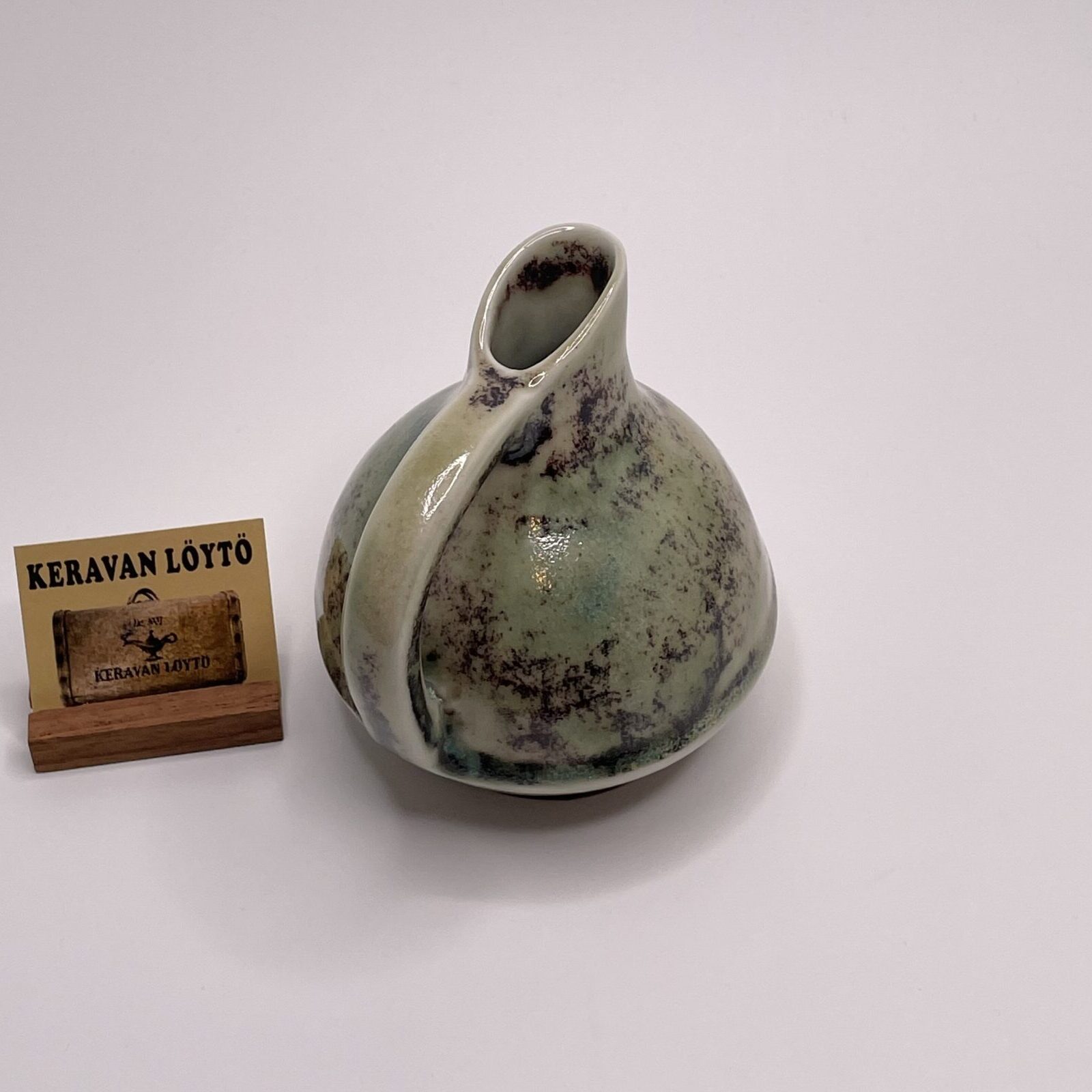 Aune Siimes | Arabia | Art ceramics pitcher | Signature -48 - Image 3