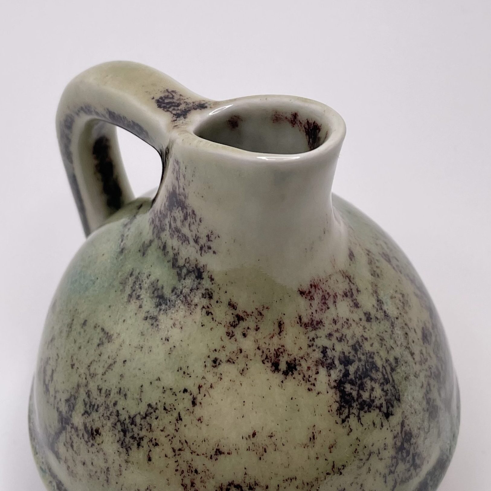 Aune Siimes | Arabia | Art ceramics pitcher | Signature -48 - Image 5