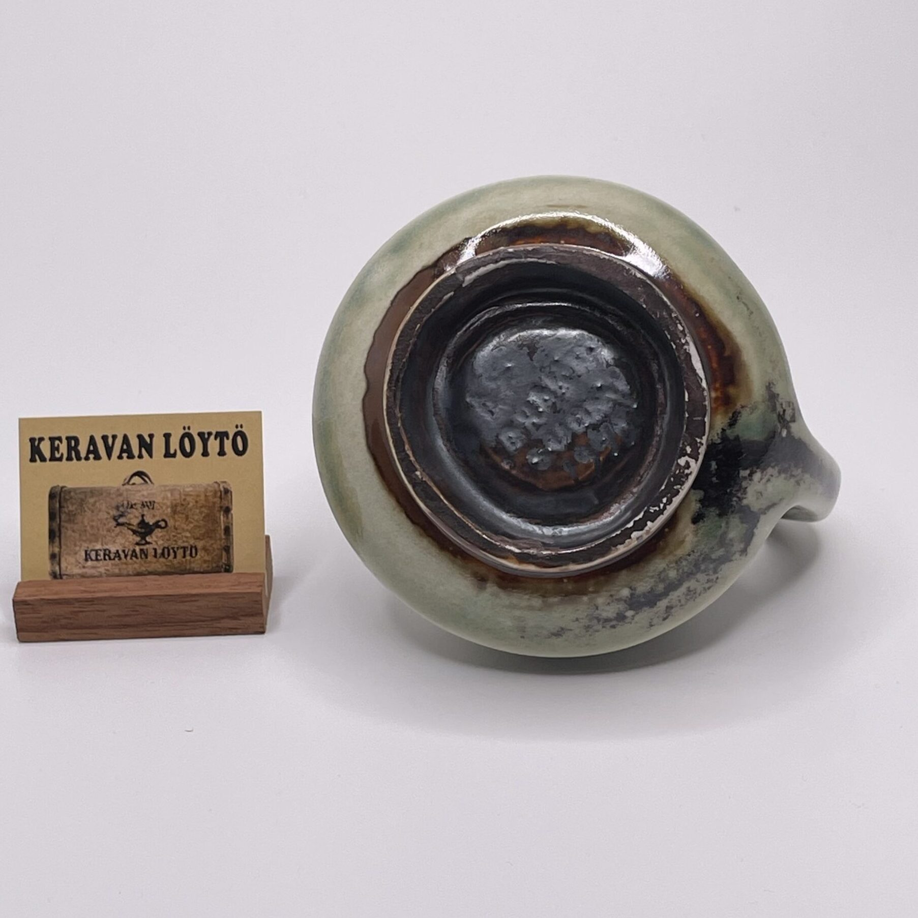 Aune Siimes | Arabia | Art ceramics pitcher | Signature -48 - Image 4