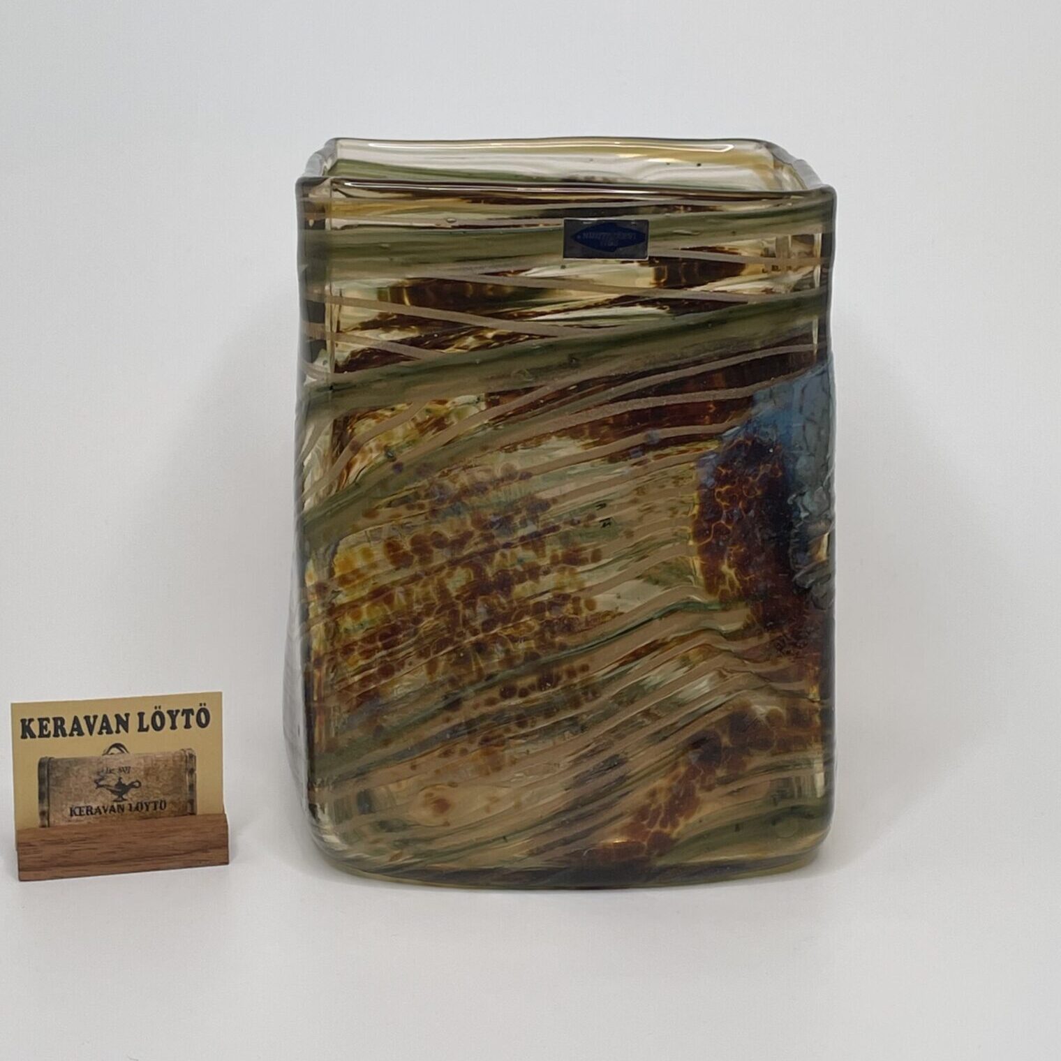 Oiva Toikka | Nuutajärvi | Art glass | Signature