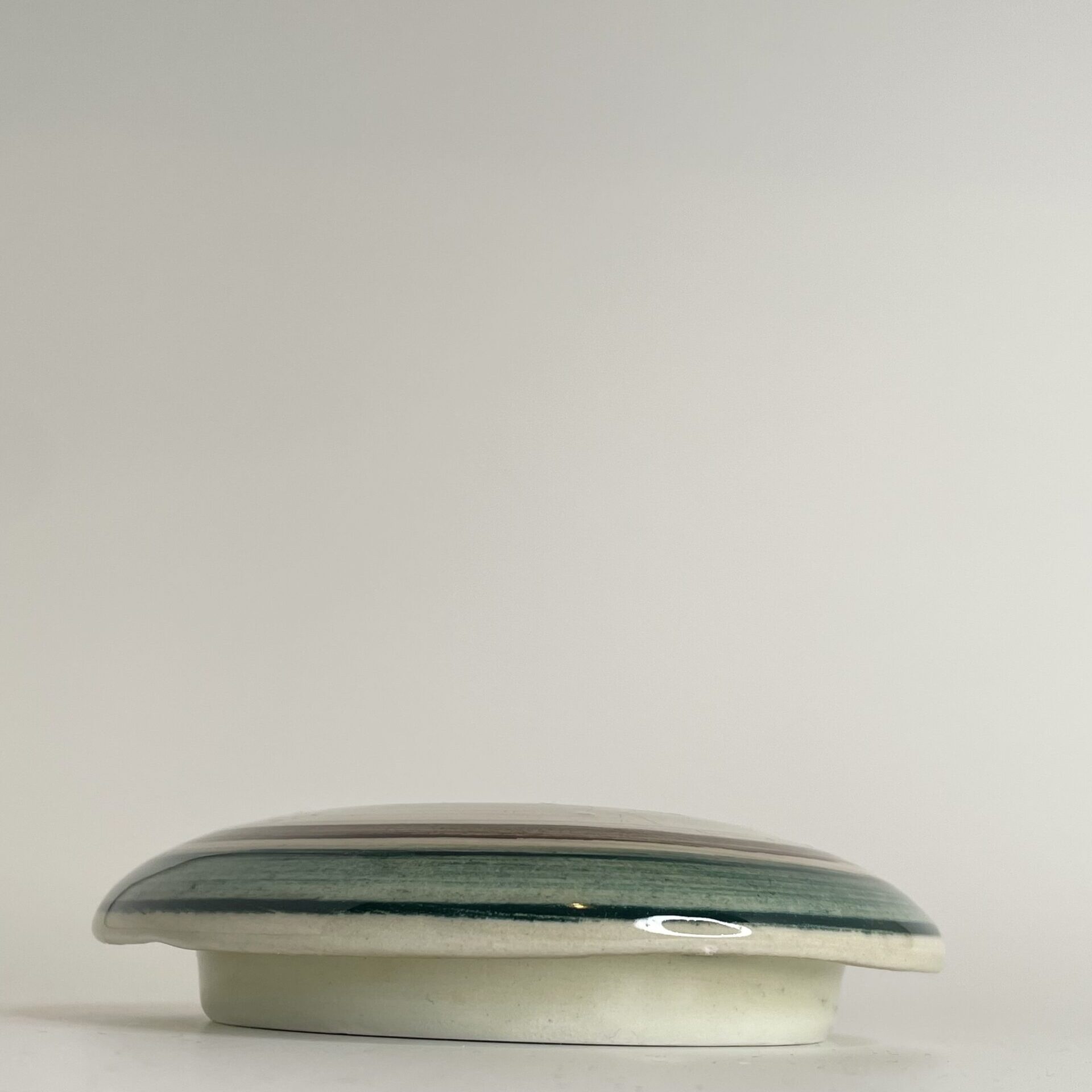 SOLD/MYYTY | Elin Juselius | Art ceramics with lid | Signature - Image 16