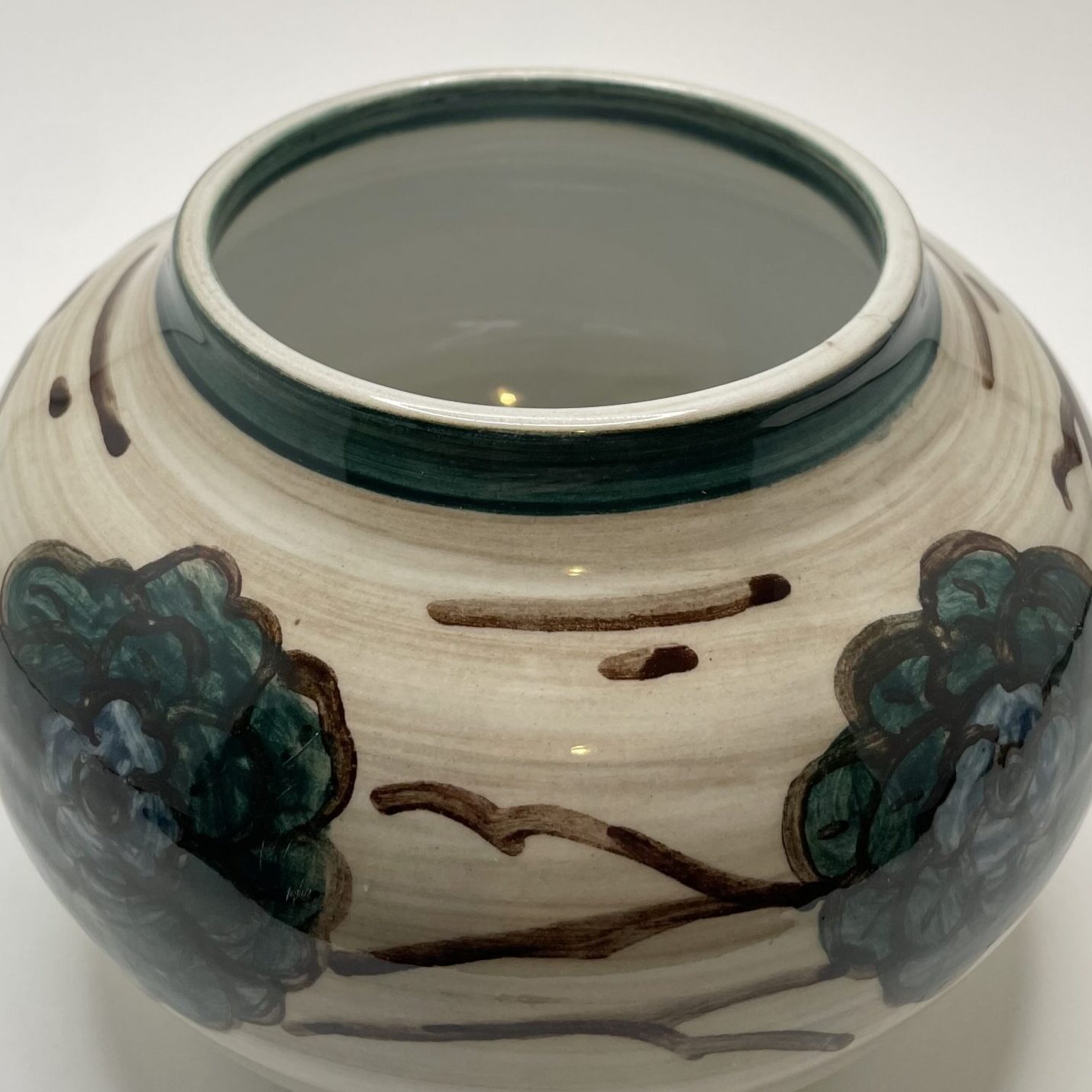 SOLD/MYYTY | Elin Juselius | Art ceramics with lid | Signature - Image 5
