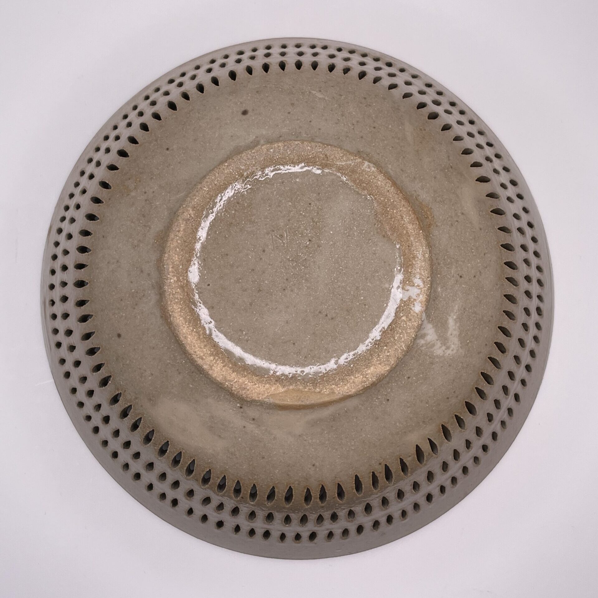 Friedl Holzer-Kjellberg | Arabia | Art ceramics | Signature - Image 9