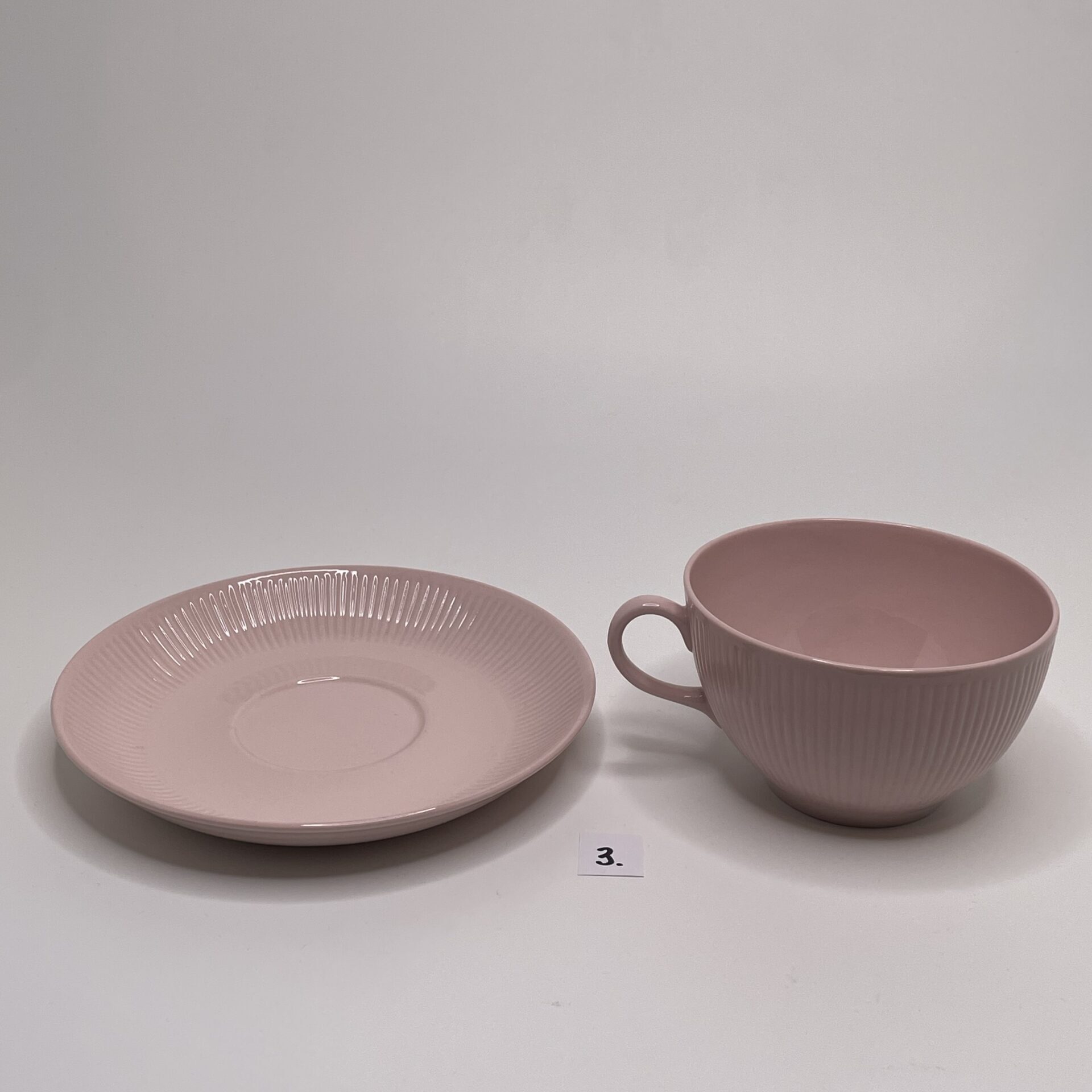 Kaj Franck | Arabia | Sointu - tea cup and saucer, rose - Image 18