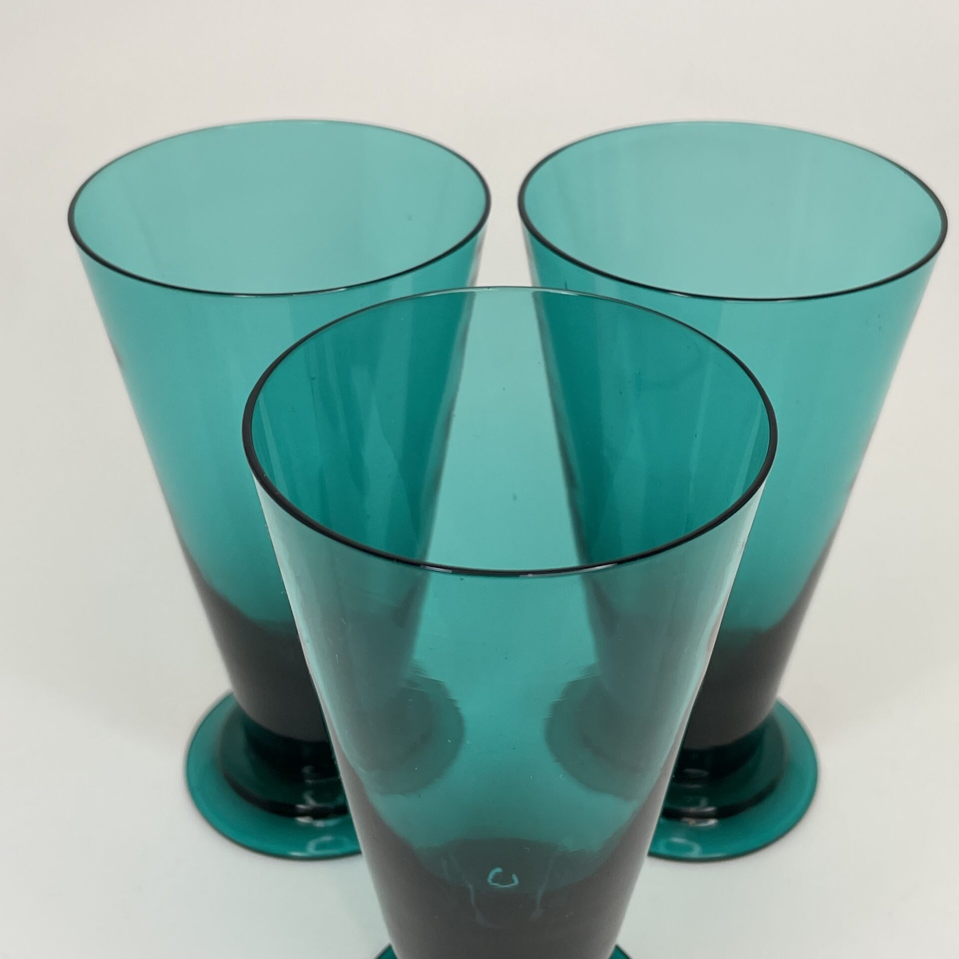 Nanny Still | Riihimäen Lasi | Pitcher and 6 goblets T/335 - Image 25