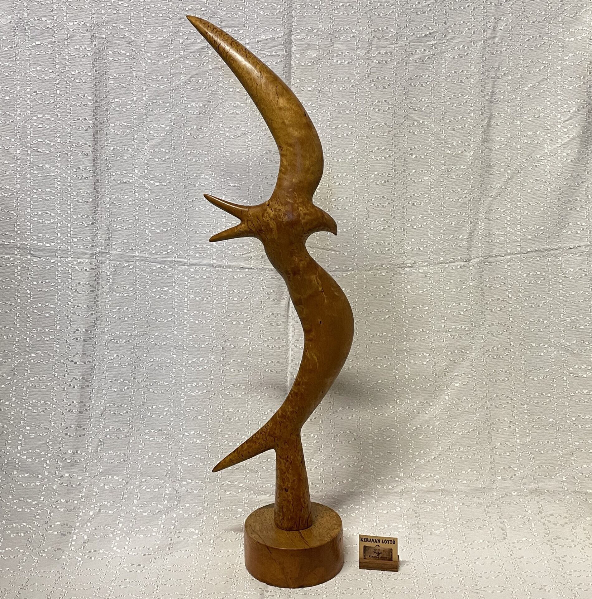 Sakari Pykälä | Wooden bird sculpture | Signature -93 - Image 2