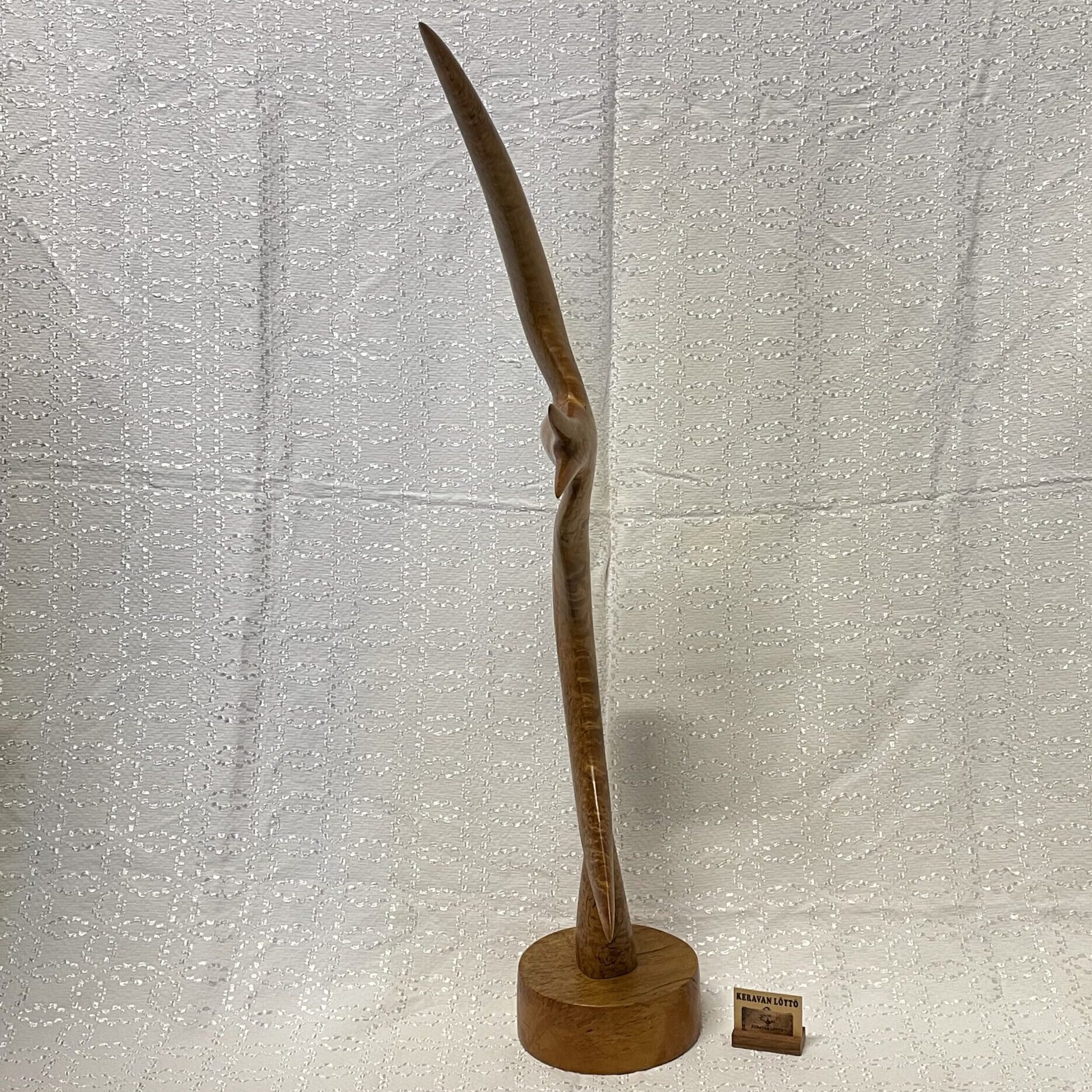 Sakari Pykälä | Wooden bird sculpture | Signature -93 - Image 4