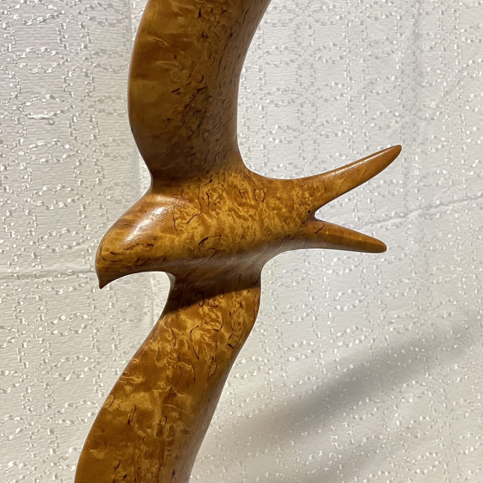 Sakari Pykälä | Wooden bird sculpture | Signature -93 - Image 6