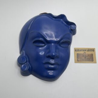 Kerttu Suvanto-Vaajakallio | Kupittaan Savi | Ceramic wall decorative mask