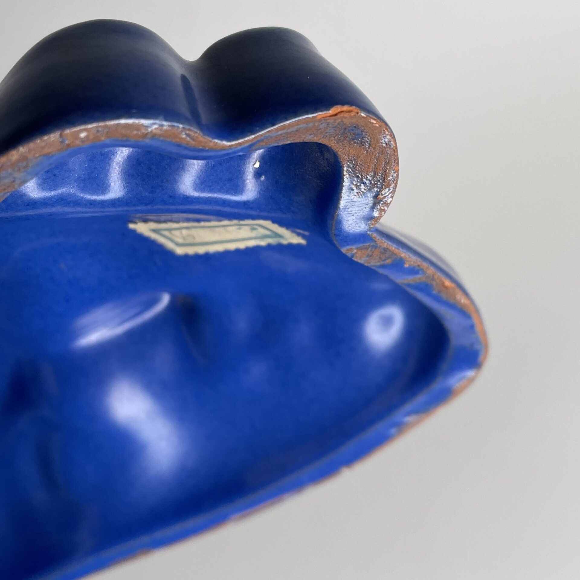 Kerttu Suvanto-Vaajakallio | Kupittaan Savi | Ceramic wall decorative mask - Image 9