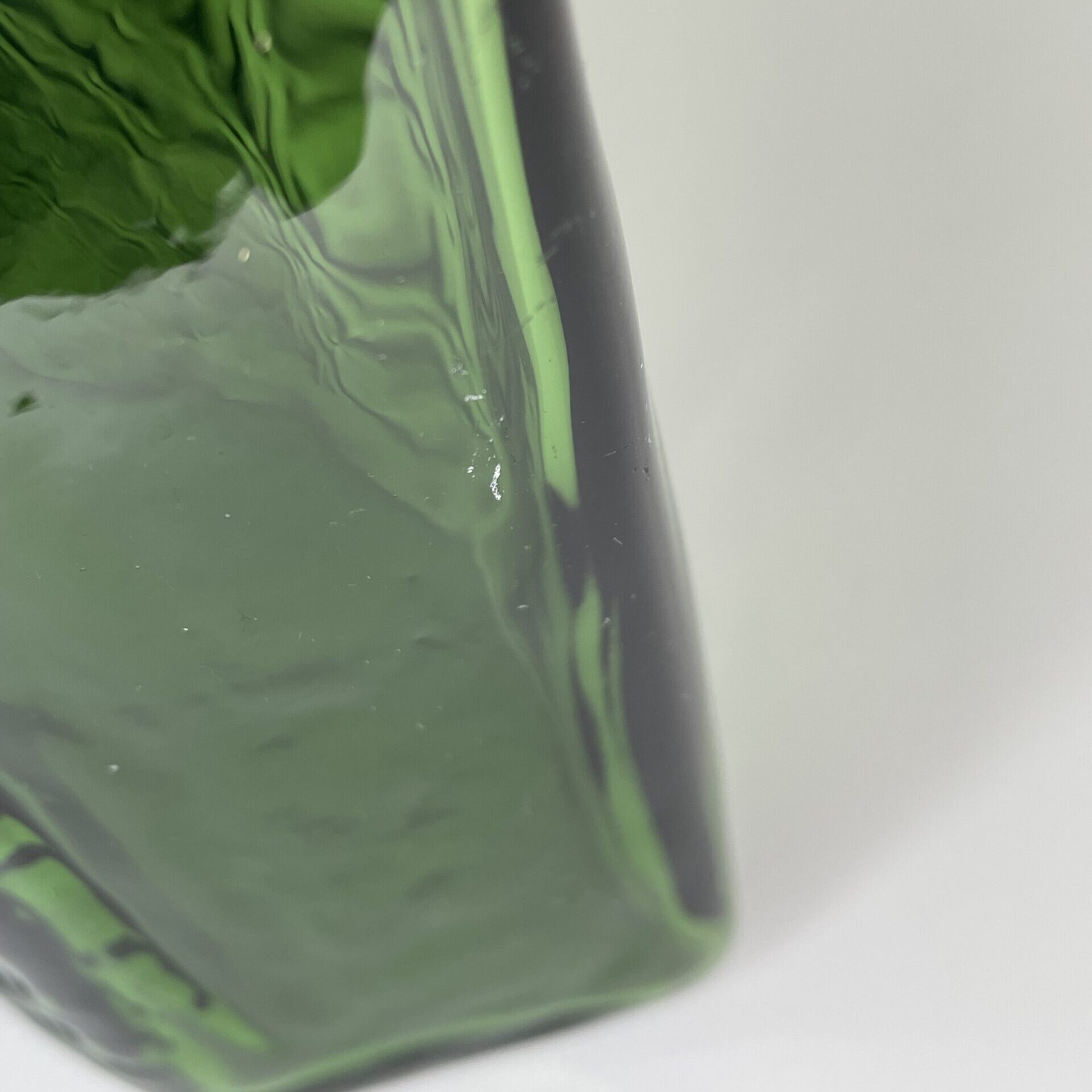 Nanny Still | Riihimäen Lasi | Flindari - art glass vase - Image 8