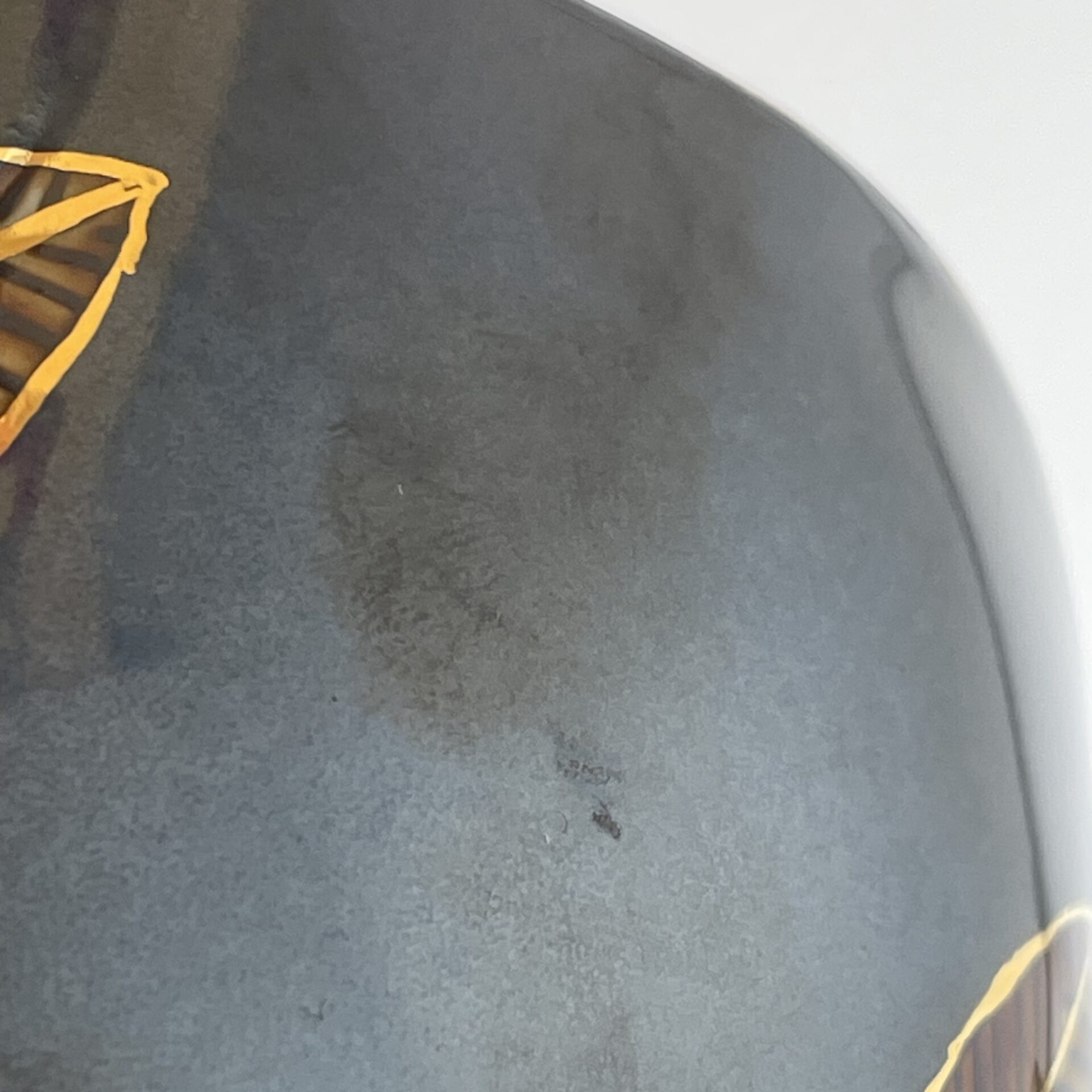 Inkeri Leivo | Arabia Pro Arte | Footed art ceramic bowl in an original box | Signature 12/-94 - Image 8