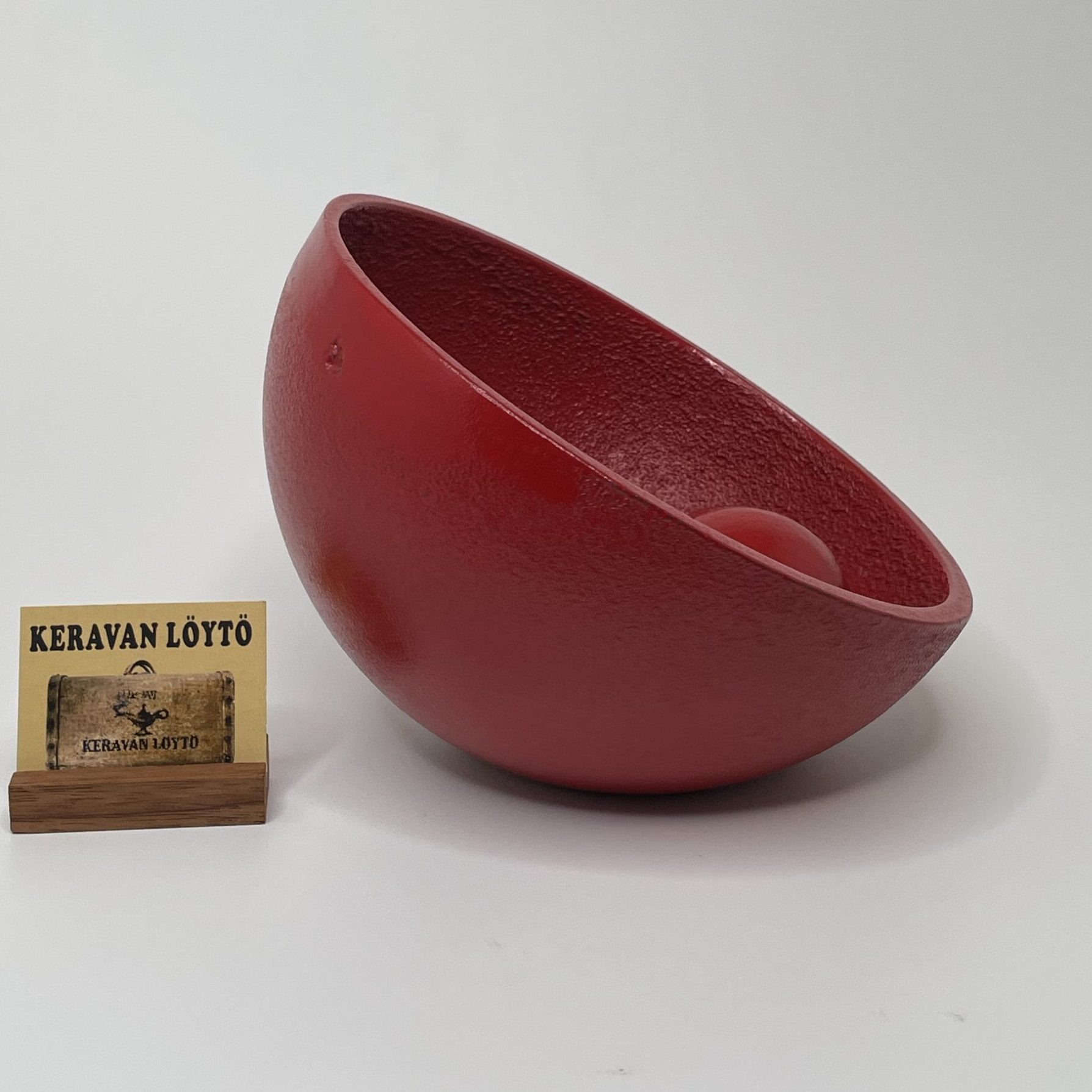 Kaija Aarikka | Aarikka | Oloneuvos - 1970s painted iron sculpture - Image 4