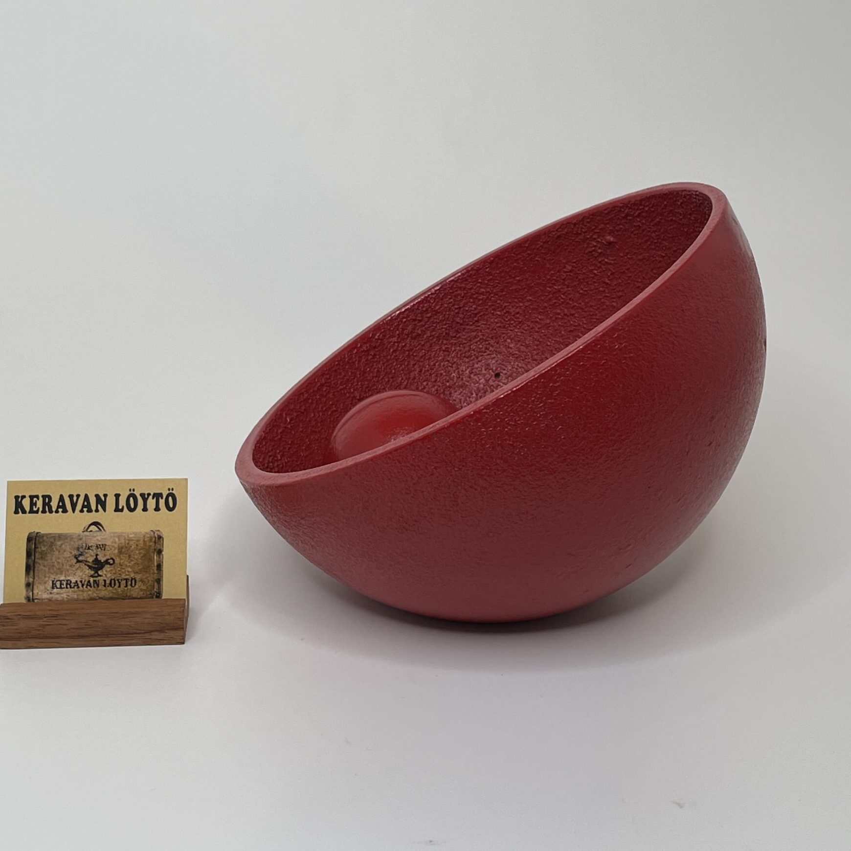 Kaija Aarikka | Aarikka | Oloneuvos - 1970s painted iron sculpture - Image 2