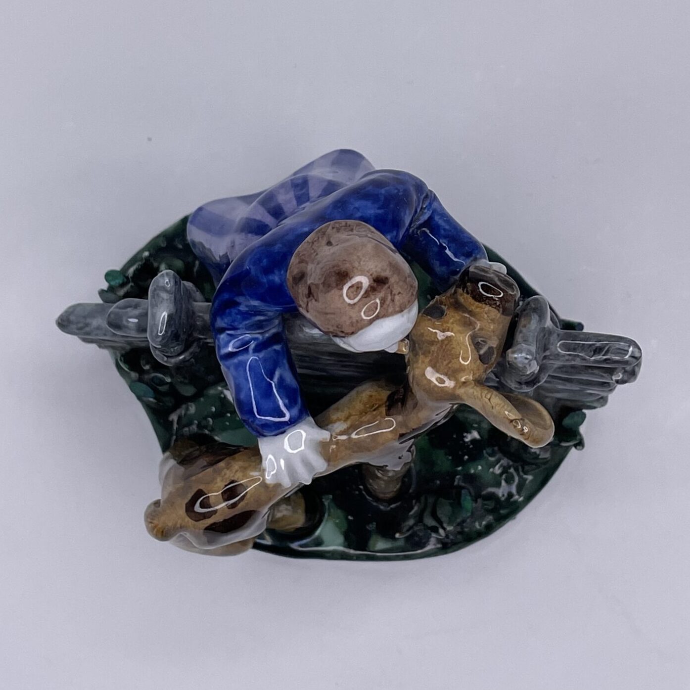 Aune Siimes | Arabia | Small art ceramic figurine | Signature - Image 8