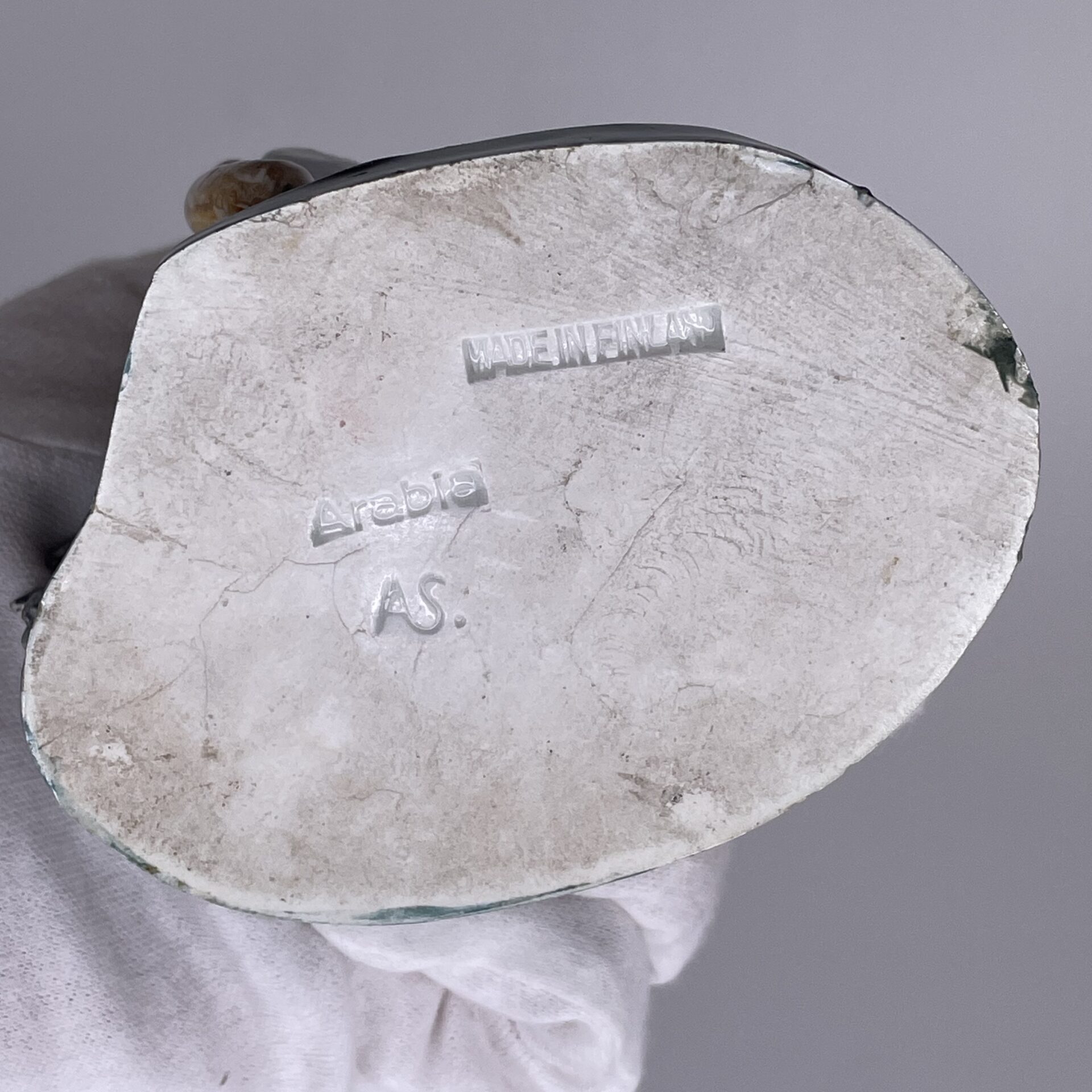 Aune Siimes | Arabia | Small art ceramic figurine | Signature - Image 14