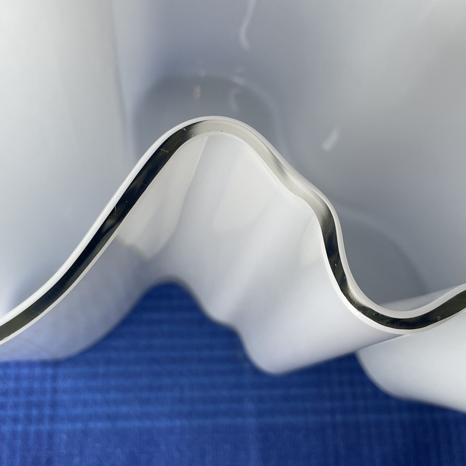 Alvar Aalto | Iittala | Aalto Vase 3030 | Opal | Signature - Image 12