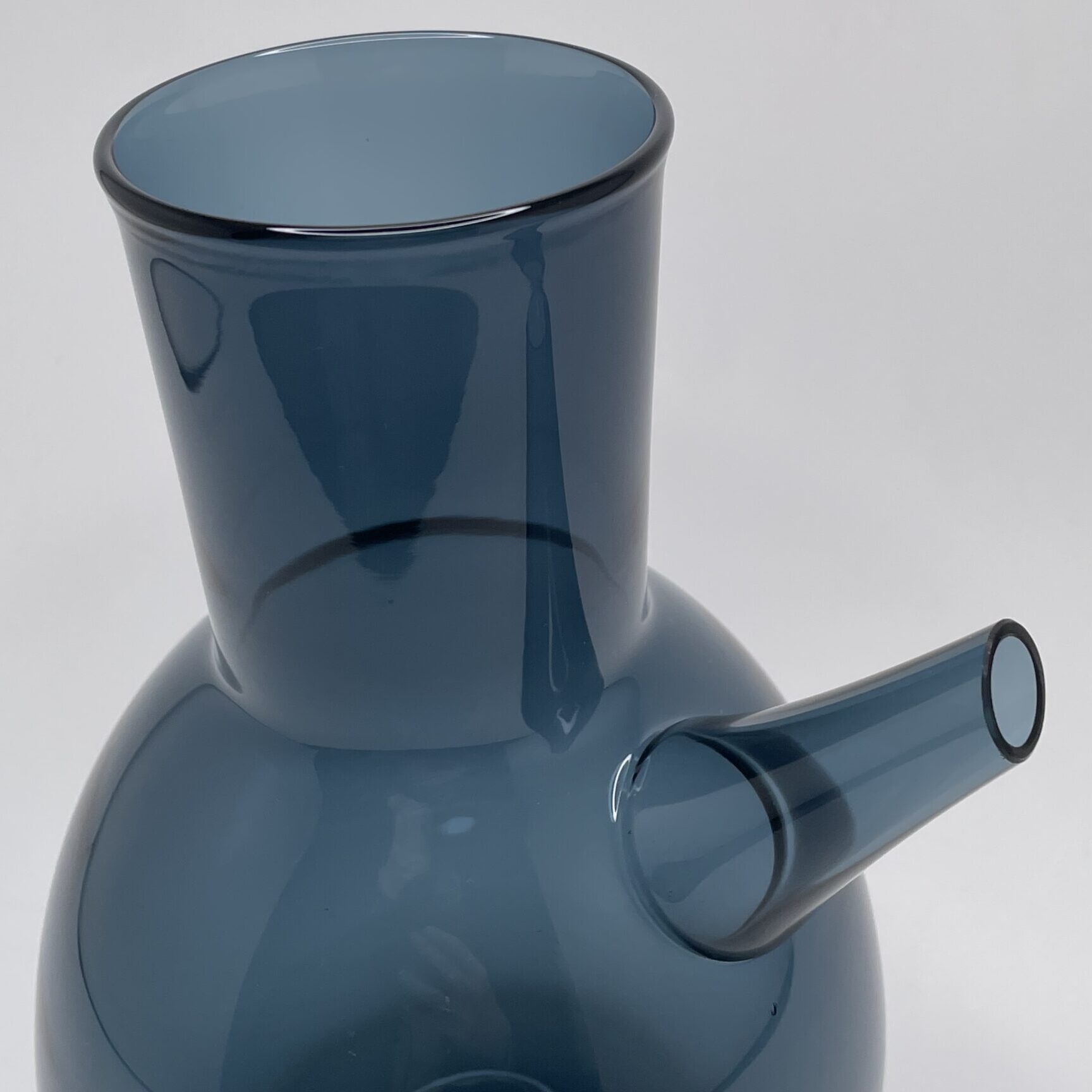 Timo Sarpaneva | Iittala | 1960s Decanter i-406 and 6 shot glasses i-103 - Image 7