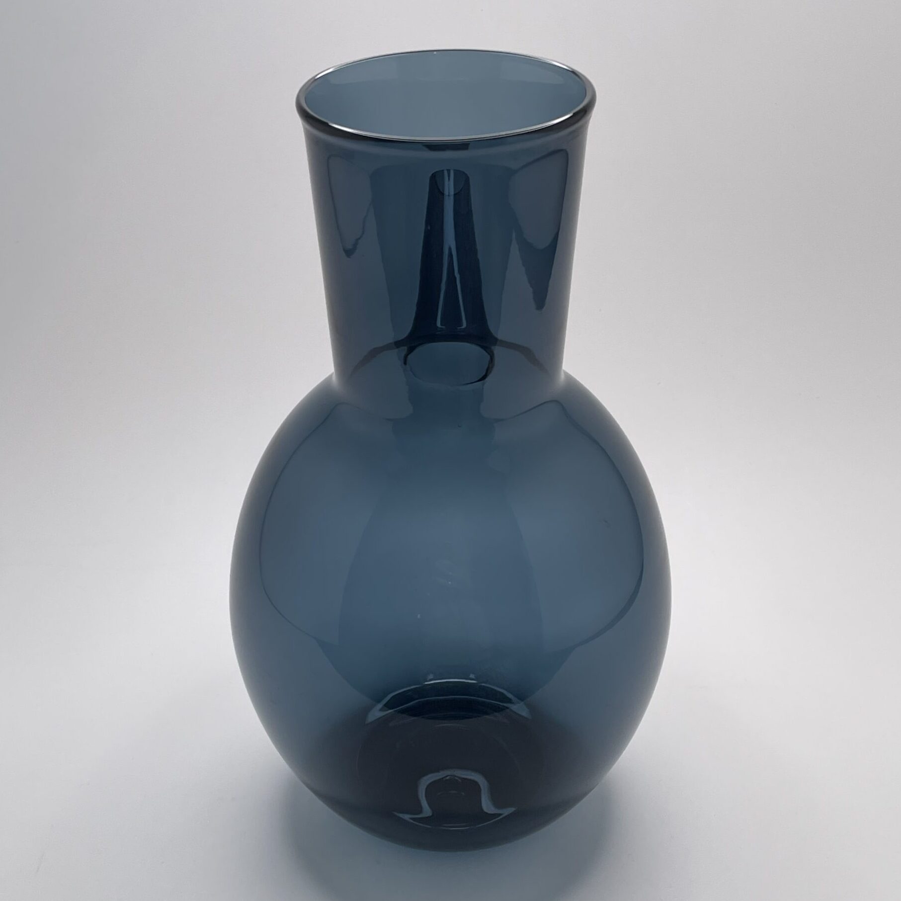 Timo Sarpaneva | Iittala | 1960s Decanter i-406 and 6 shot glasses i-103 - Image 5