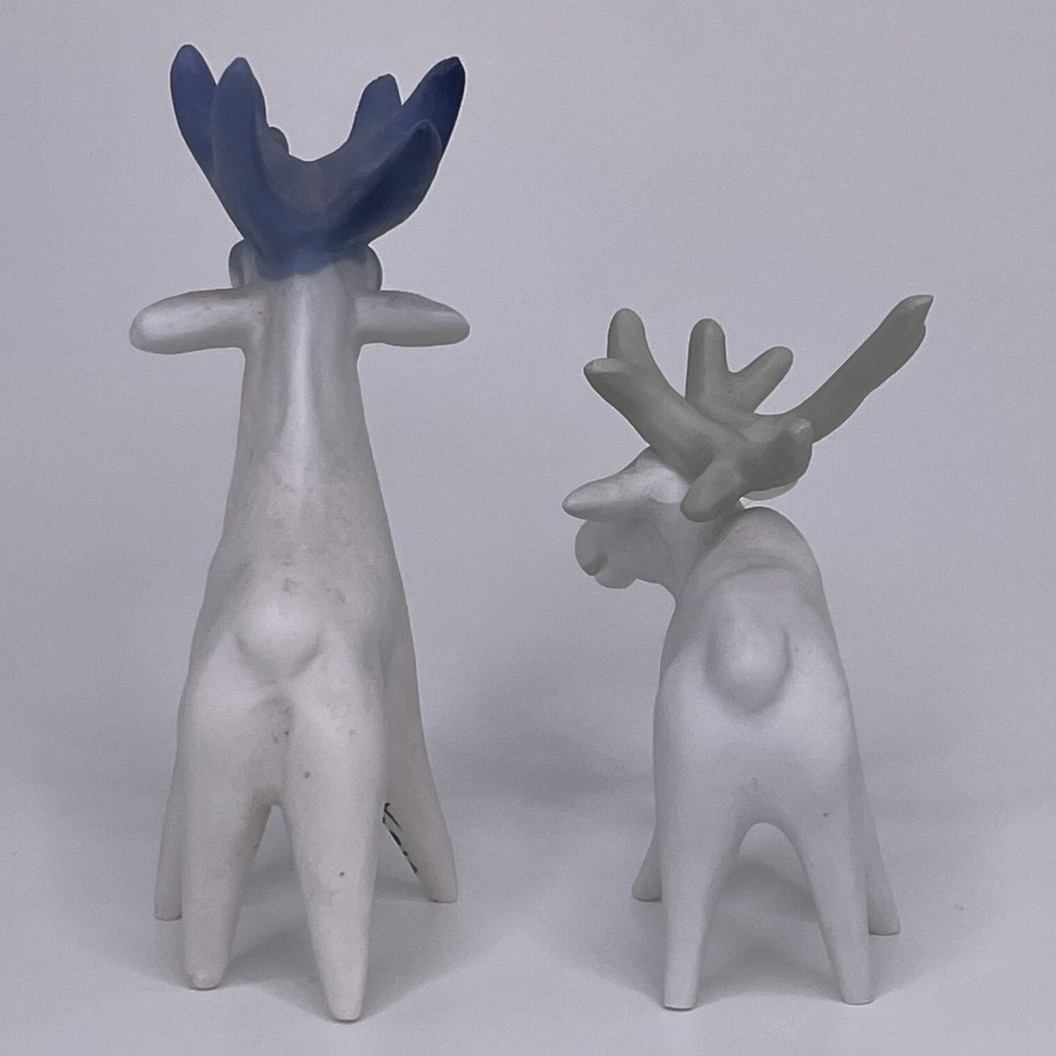 Anja Juurikkala | Arabia | 1950s 2 small art ceramic deer figurines - Image 4