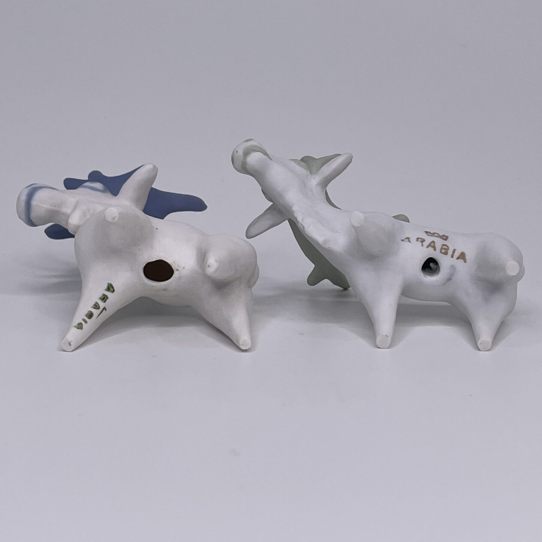 Anja Juurikkala | Arabia | 1950s 2 small art ceramic deer figurines - Image 7