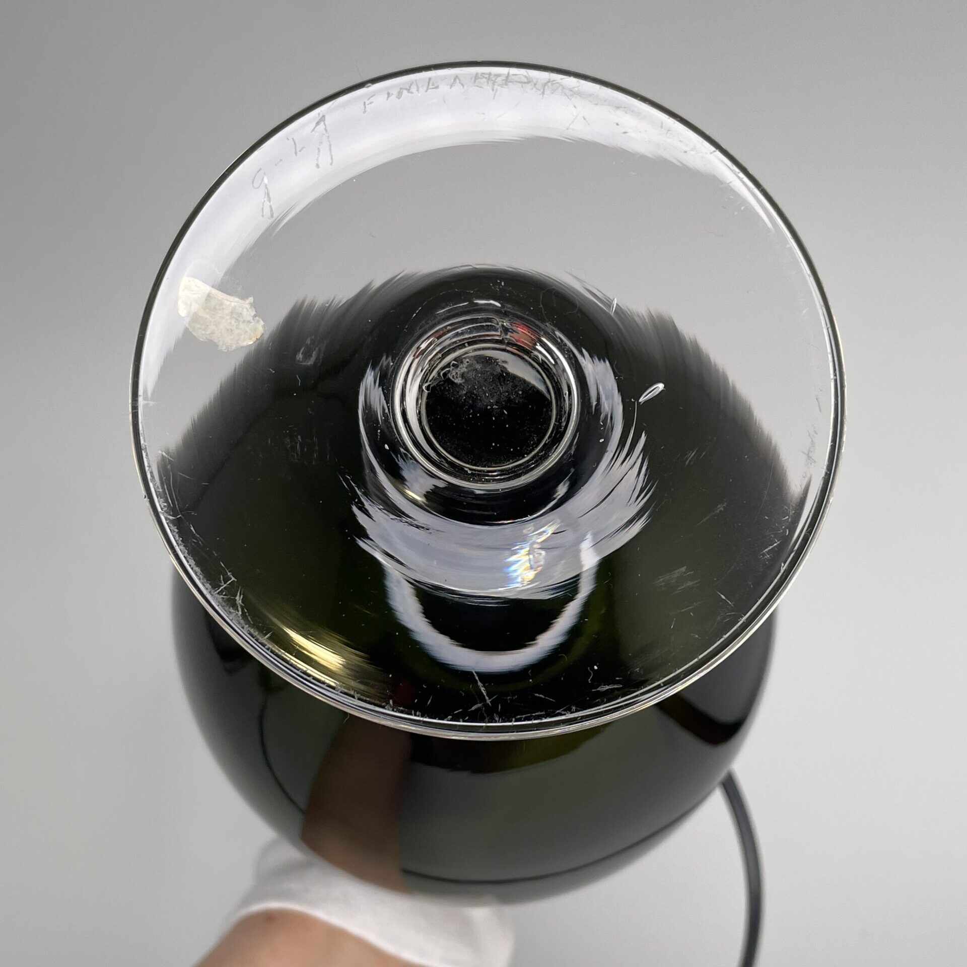 SOLD/MYYTY | Greta-Lisa Jäderholm-Snellman | 1950s vintage art glass table lamp | Signature - Image 9
