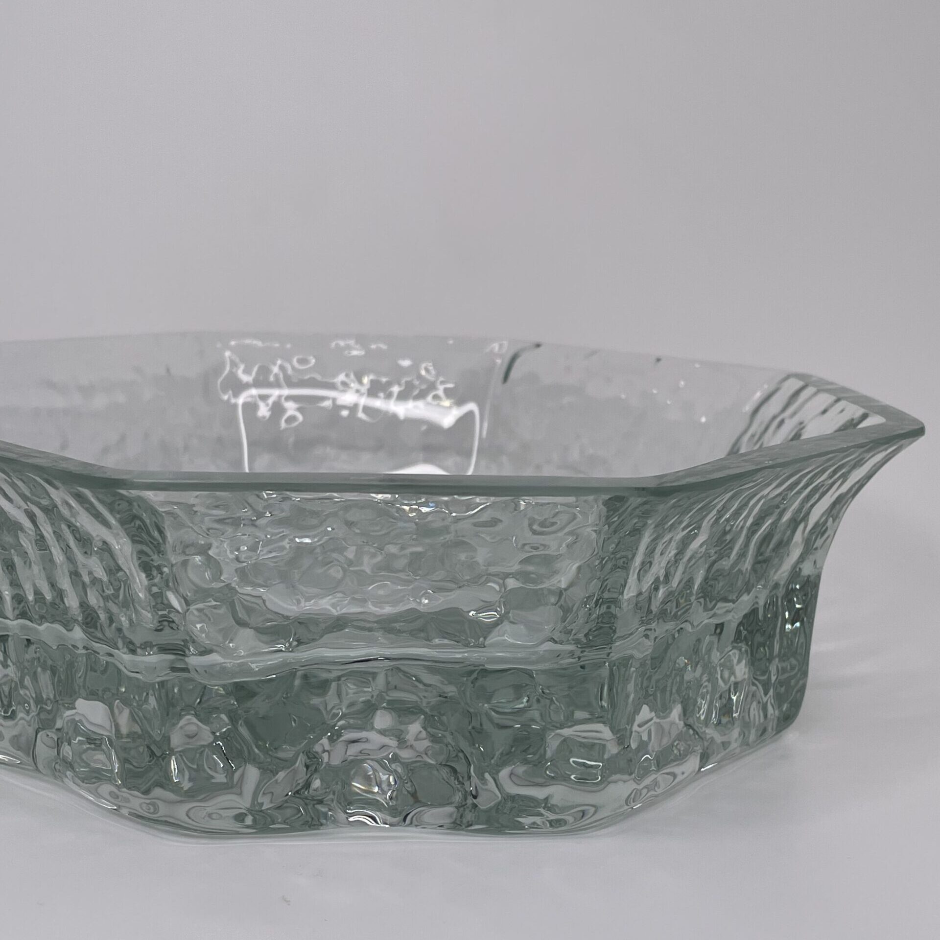 Nanny Still | Riihimäen Lasi | Florentina - art glass bowl - Image 3
