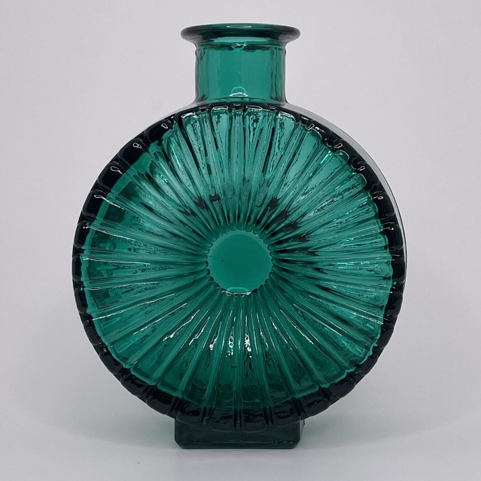 SOLD/MYYTY | Helena Tynell | Riihimäen Lasi | Aurinkopullo (Sun Bottle) - art glass 1/4 - Image 3