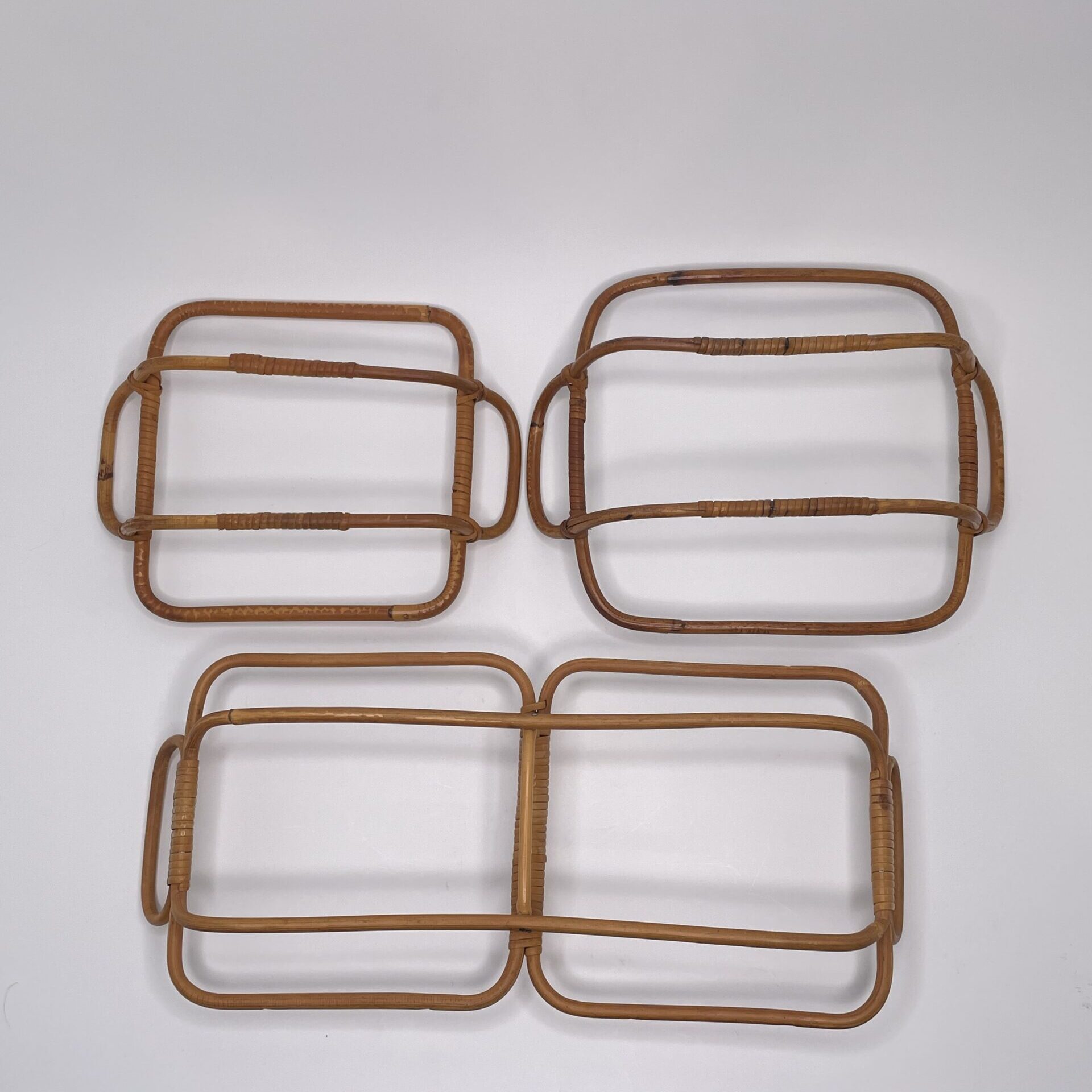 Kaj Franck | Arabia | Kilta/Teema - The set of four ceramic bowls with rattan handles - Image 14