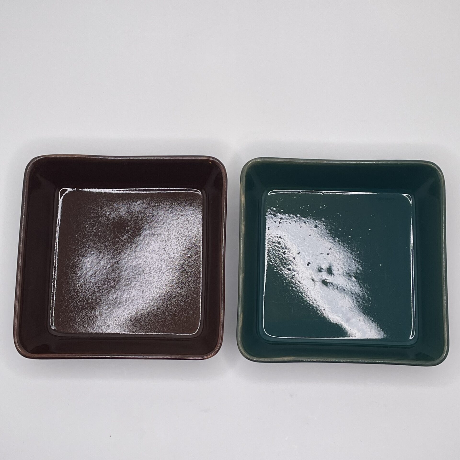 Kaj Franck | Arabia | Kilta/Teema - The set of four ceramic bowls with rattan handles - Image 2