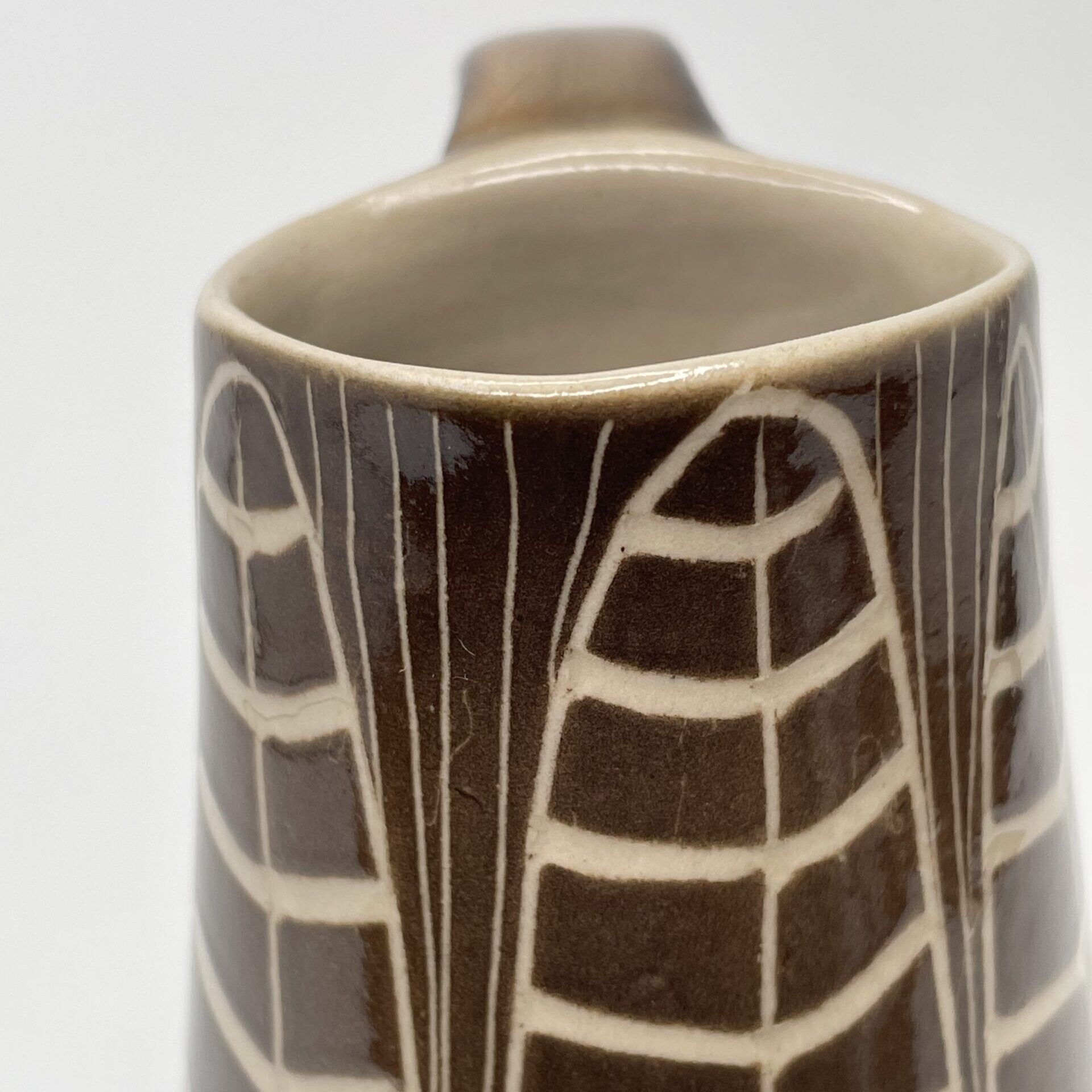 Raija Uosikkinen | Arabia | Siena - ceramic pitcher - Image 9