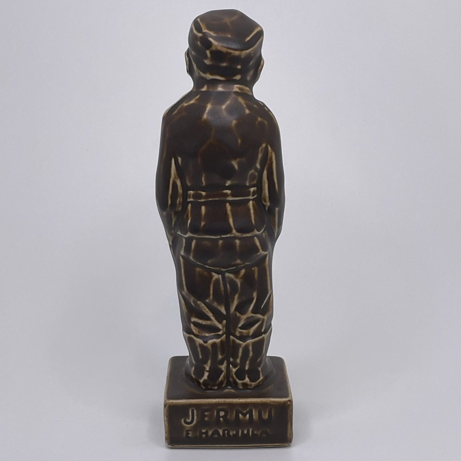E. Harjula | Arabia | Jermu - art ceramic figurine - Image 4